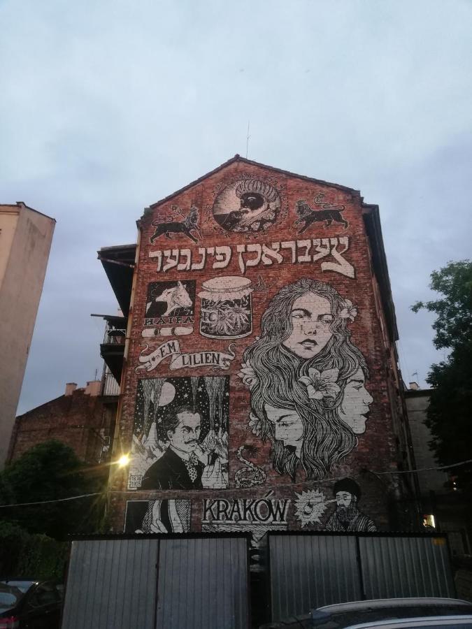 Kazimierz-Good Vibes Apartment For 7 People! Krakow Ngoại thất bức ảnh